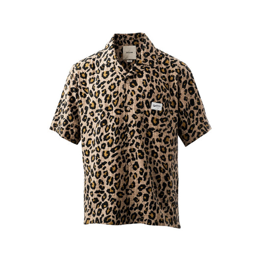 Camicia Resort Animalier Only & Sons; Beige. 100% Cotone. Taglio rilassato, maniche corte, taschino frontale. Fresca, audace e perfetta per l'estate. Frontale stesa 