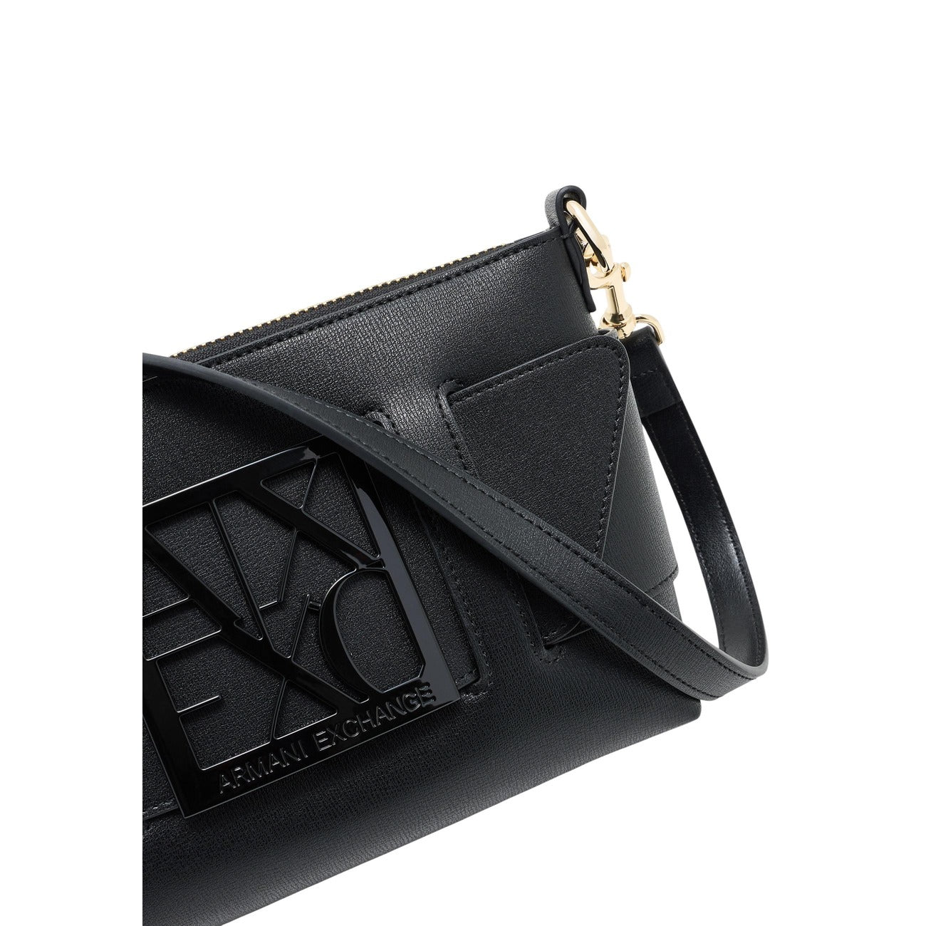 Borsa a spalla Armani Exchange nera 942907 0A874. Mini bag da donna nera in ecopelle con logo 3D a rilievo, dettagli e tracolla con elementi oro e chiusura zip, borsa casual ed elegante 4 stagioni.
