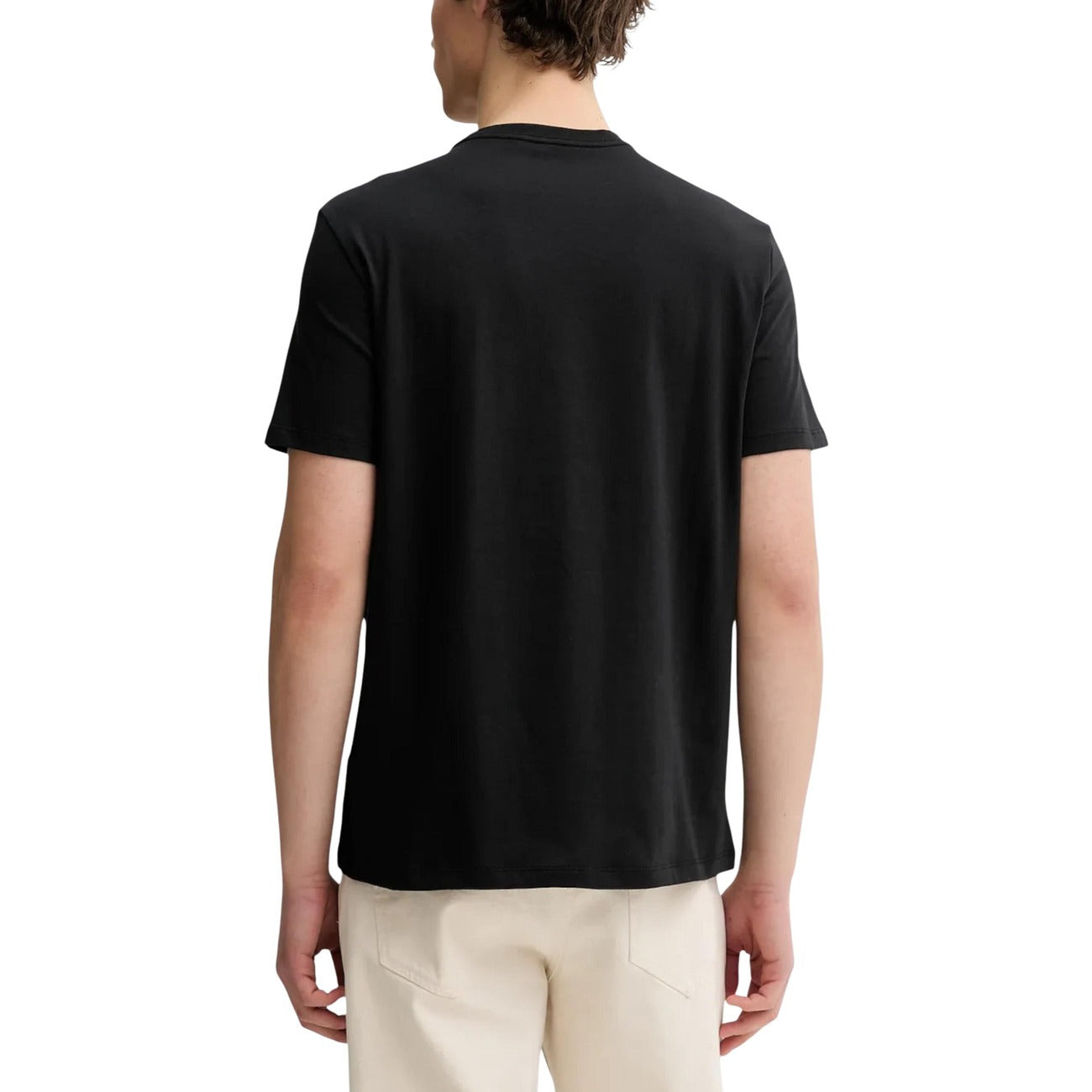 T-shirt Calvin Klein LV04RE819G; 100% cotone, logo "Established 1968", regular fit. Capo essenziale e versatile. Colore nero. Vista posteriore 