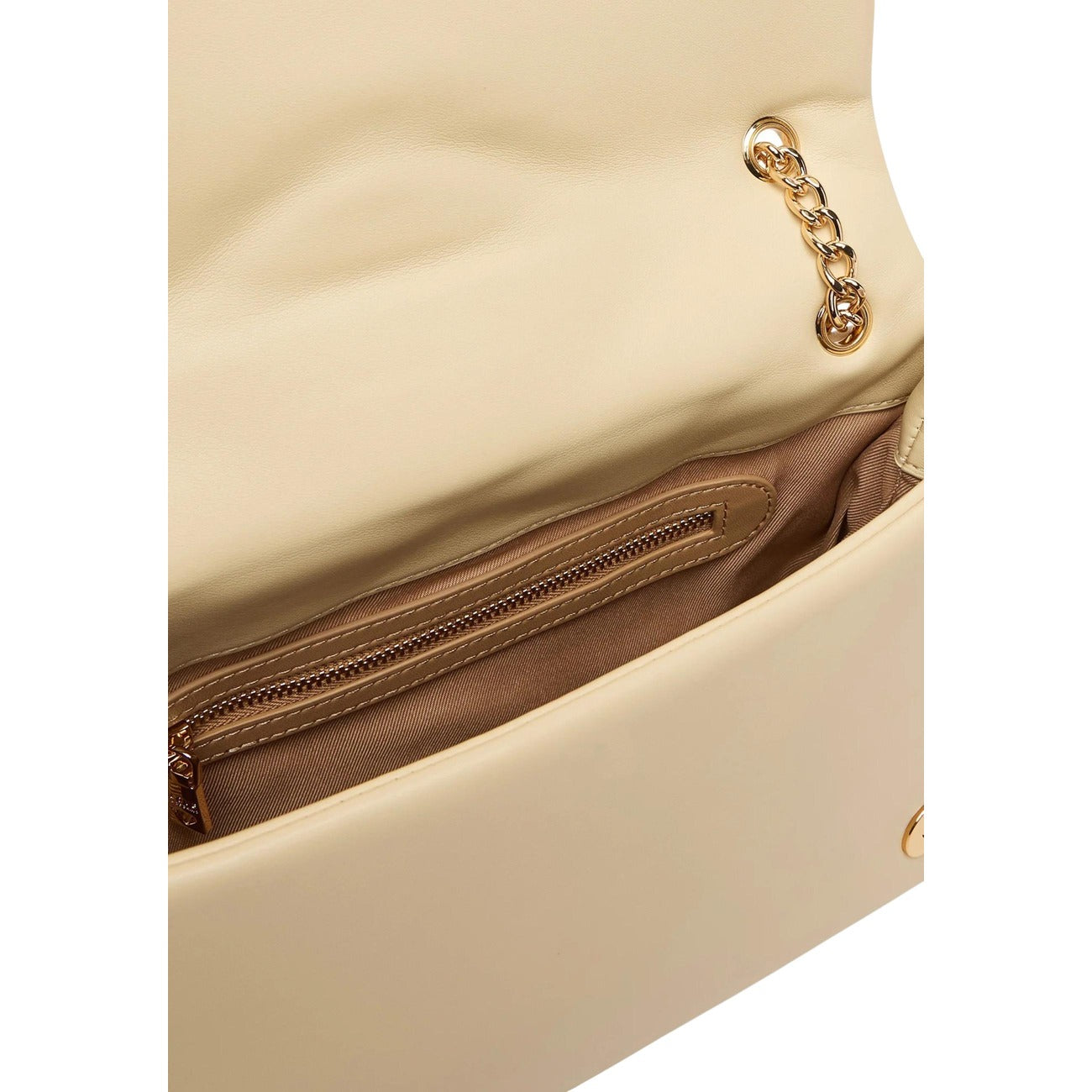 Borsa Love Moschino donna bianca trapuntata modello JC4041PP1. Borsetta media a spalla trapuntata in ecopelle bianca con manici a catena oro e logo metallico dorato, stile elegante, casual chic e da cerimonia.