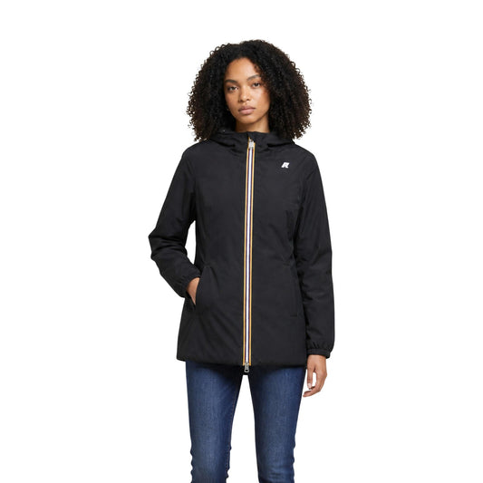 Parka K-Way donna reversibile Denise K6128UW. Giacca a tre quarti impermeabile con cappuccio regolabile, tessuto elasticizzato traspirante, imbottitura mezza stagione, tasche con zip e logo in silicone bianco. Nero beige 