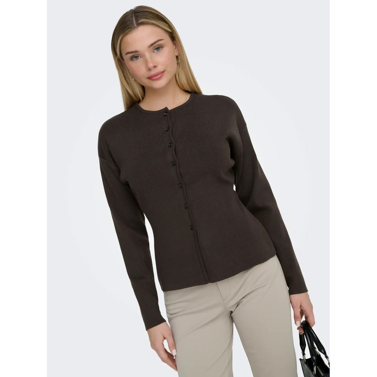 Cardigan in maglia piatta da donna Only codice 15370435 con maniche voluminose, scollo paricollo e chiusura a bottoni nei colori marrone Chocolate Torte, blu Night Sky e grigio Light Grey Melange.