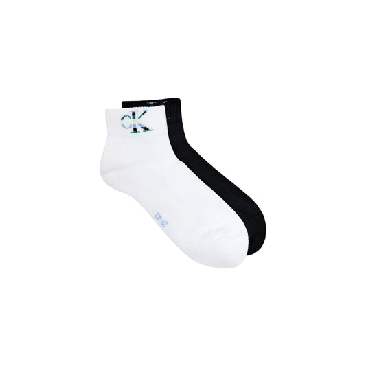 Pack 2 Paia Calzini Quarter CK Jeans; Bianco e nero 80% Cotone, 20% Fibre tecniche. Lunghezza sopra il malleolo, traspiranti, con logo monogramma ricamato. Stile casual premium.