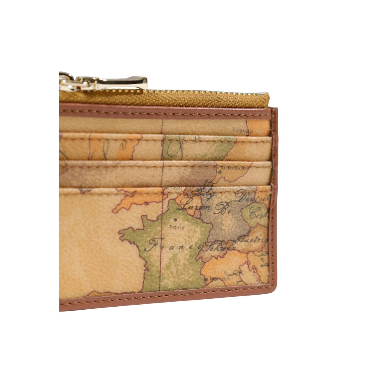 Portacarte Alviero Martini Prima Classe donna Geo Classic C W373 6000. Mini portafoglio slim beige con mappa geografica, fessure per carte di credito e tasca con zip per monete, accessorio da borsa elegante e compatto 4 stagioni.