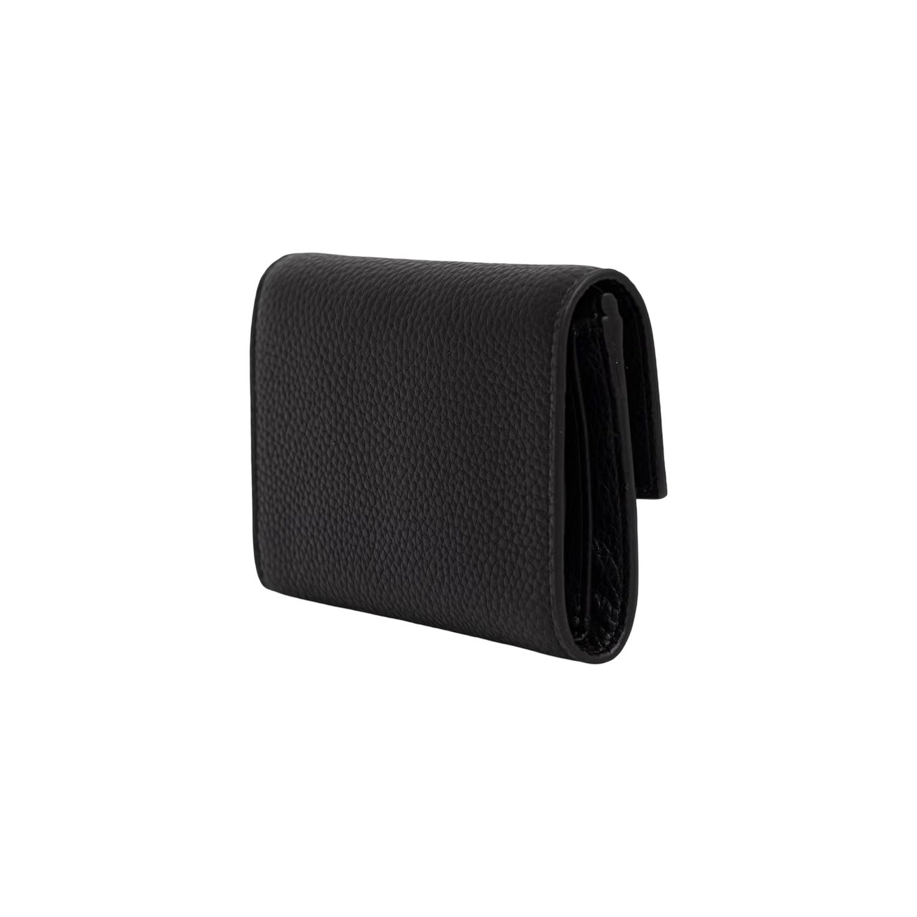 Portafoglio Compatto Donna Calvin Klein Trifold; Nero. 100% Vera pelle martellata, chiusura con automatico logato, scomparti interni per carte, banconote e portamonete zippato. Dimensioni micro (6x9 cm), stile elegante 4 stagioni. Posteriore 