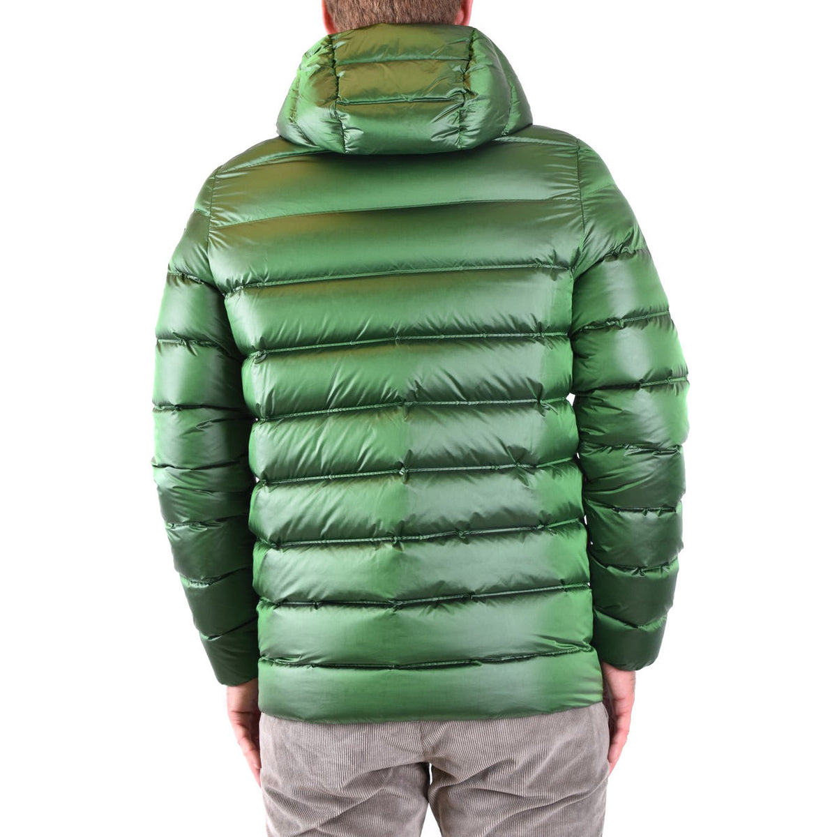 Piumino RRD Puffy Green Down Jacket uomo verde smeraldo V_29834. Giubbotto imbottito con cappuccio da uomo con trapuntatura orizzontale, collo alto e cerniera lampo, abbigliamento invernale da uomo.