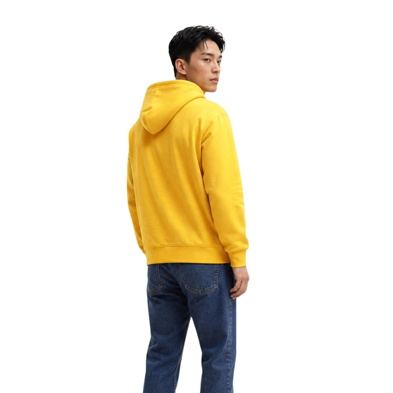 Felpa Tommy Hilfiger Jeans uomo gialla con cappuccio DM0DM23606. Felpa in misto cotone felpato con tasca a marsupio frontale, lacci regolabili e distintivo logo Tommy sul petto, abbigliamento casual uomo autunno inverno.