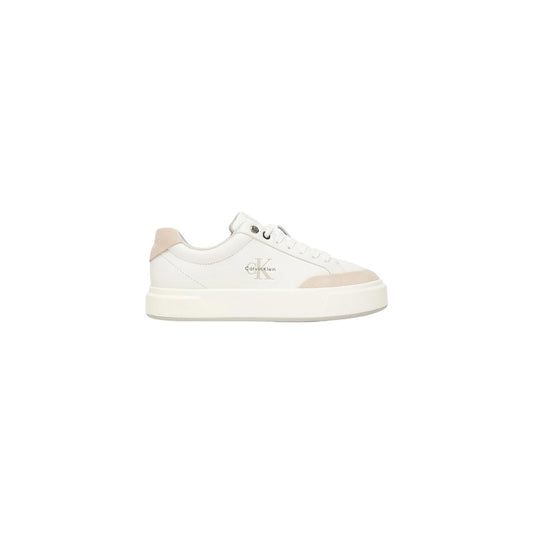 Sneakers Calvin Klein Jeans; Beige, 100% Pelle. Suola alta 4 cm, tomaia traforata traspirante, dettagli a contrasto. Stile minimale e contemporaneo, ideale per la mezza stagione. Vista laterale 