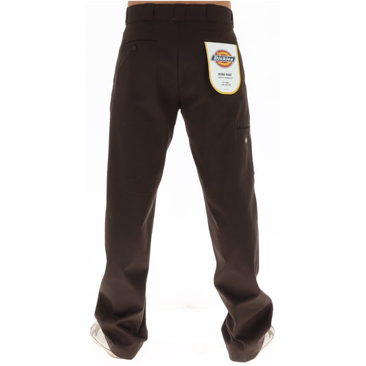 Pantaloni streetwear e workwear da uomo Dickies 874 in tessuto twill antipiega, vestibilità a vita alta con gamba dritta, tasche e piega classica al centro.