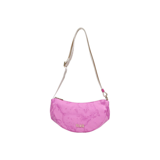 Borsa Alviero Martini Fucsia; Stampa Geo bicolore fucsia. Tracolla regolabile logata, chiusura con cerniera. Dimensioni compatte 17x6x6 cm. Accessorio versatile 4 stagioni dal carattere sofisticato e glamour. Vista frontale 