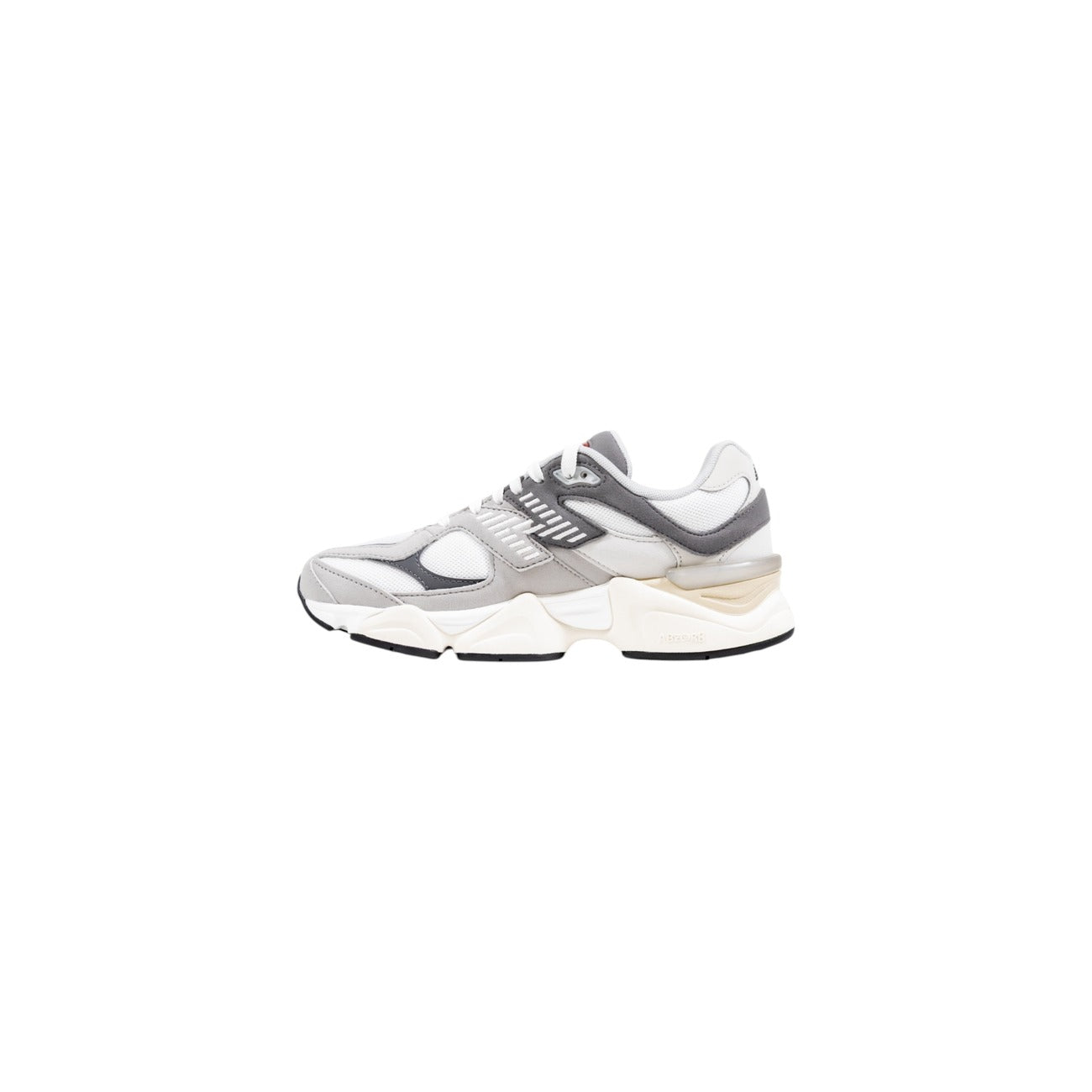 sneaker New Balance 9060 nel colore Rain Cloud Grey Vista laterale 