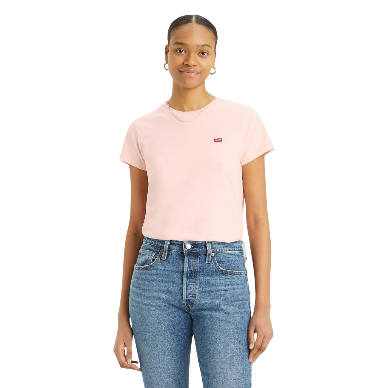 Levi's® Perfect Tee Pink Lavender; 100% cotone, tasca sul petto, dettagli ricamati. Traspirante, morbida ed essenziale. Vista frontale 