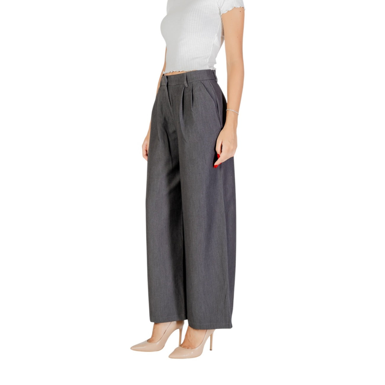 Only Pantaloni Donna Grigio Zip e Bottone Tasche Anteriori 80% Poliestere 15% Viscosa 5% Elastan Primavera/Estate 15304707