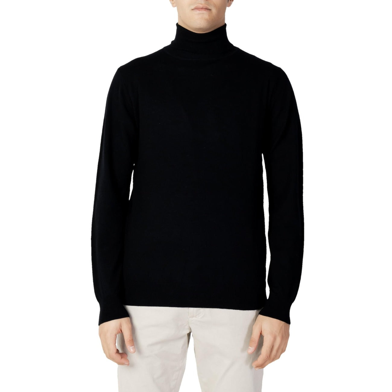 Diktat Maglia Uomo Fucsia Monocromo con Maniche Lunghe Scollo Alto in Viscosa 40% Poliestere 30% Acrilico 25% Cashmere 5% DK37012