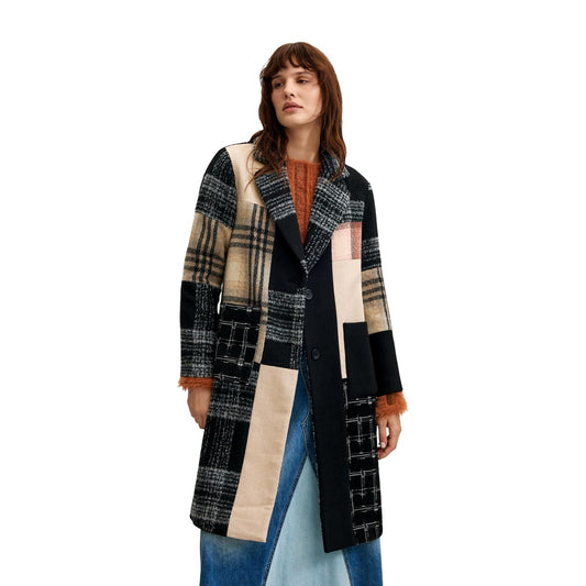 Cappotto lungo nero e crema donna Desigual – Cappotto in lana patchwork a quadri Desigual 26WWEW232000.