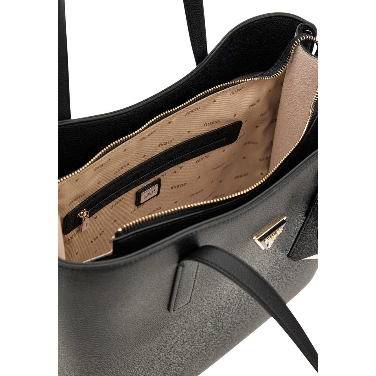 Borsa Guess Meridian II Girlfriend Tote; 100% Poliuretano. Chiusura zip e pressione, dettagli oro, charm logato removibile. Borsa a mano nera capiente e organizzata, collezione Primavera/Estate.