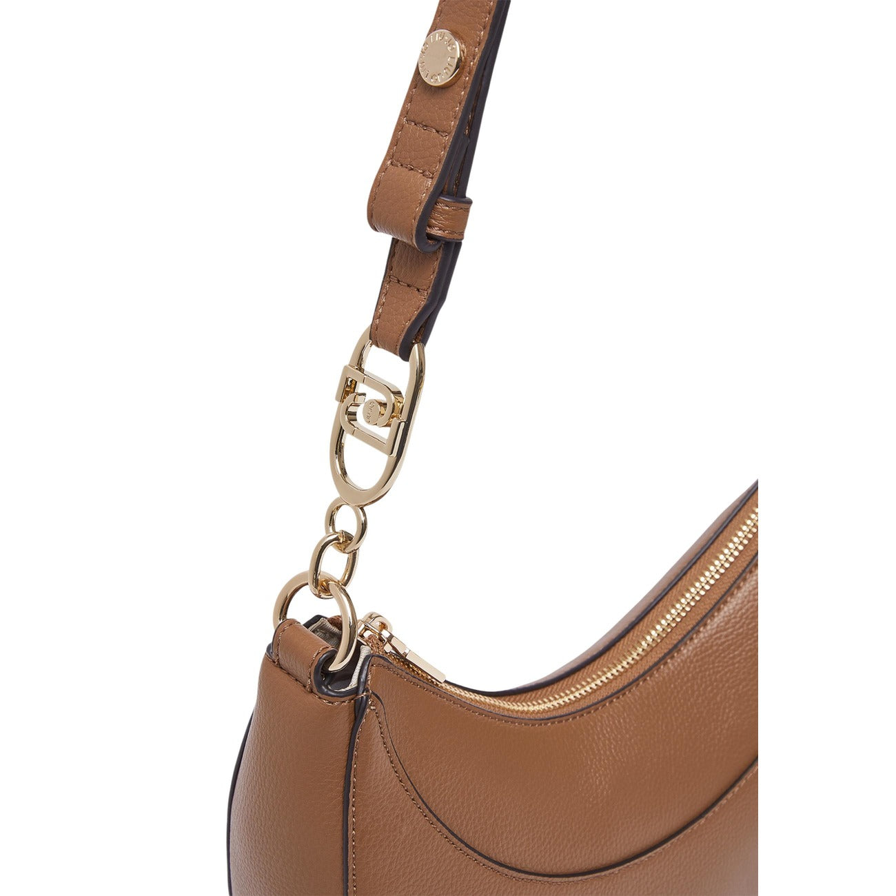 Borsa Hobo Liu Jo ECS M; 100% Poliuretano Marrone. Stampa bottalata, catena logo LJ, chiusura con zip e tracolla. Prodotto eco-friendly "Liu Jo Better". Dettaglio 