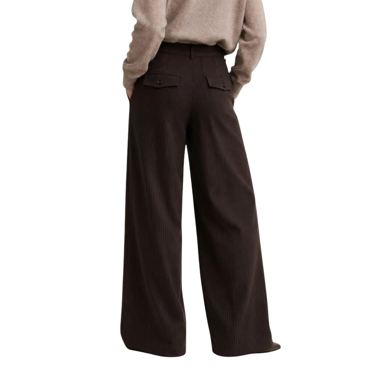 Pantaloni gessati marroni donna Only Onlzina 15382217. Pantaloni eleganti a gamba larga in poliestere, viscosa ed elastan con gessatura verticale e vita regular fit.