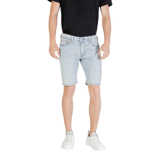 Bermuda Levi's 405 Standard Shorts, colore denim First Name, 99% cotone e 1% elastane; shorts a vita media con vestibilità regular e chiusura a bottone e zip. Vista frontale 