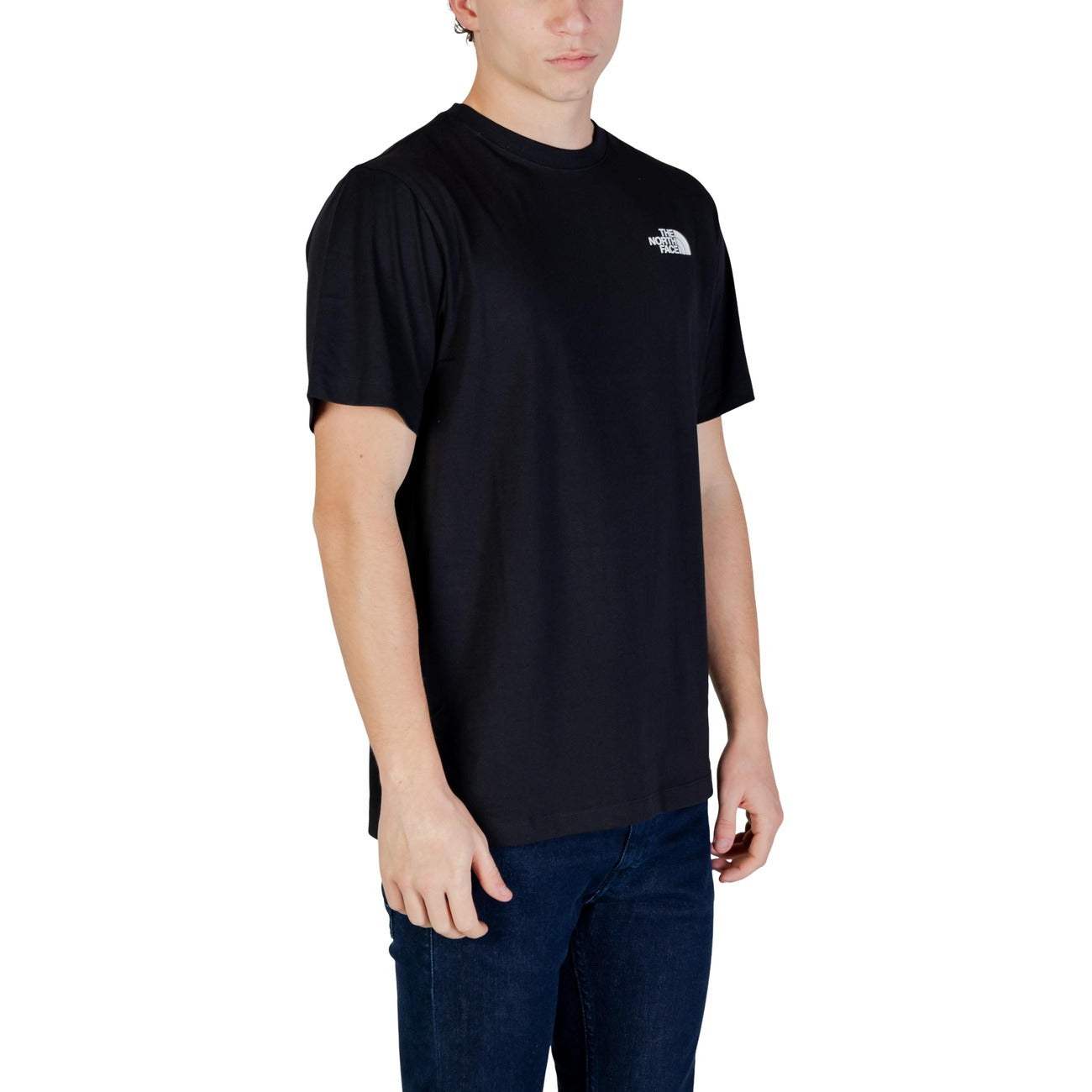 T-shirt The North Face uomo nera con logo maniche corte scollo tondo - vista frontale indossata da modello figura intera
