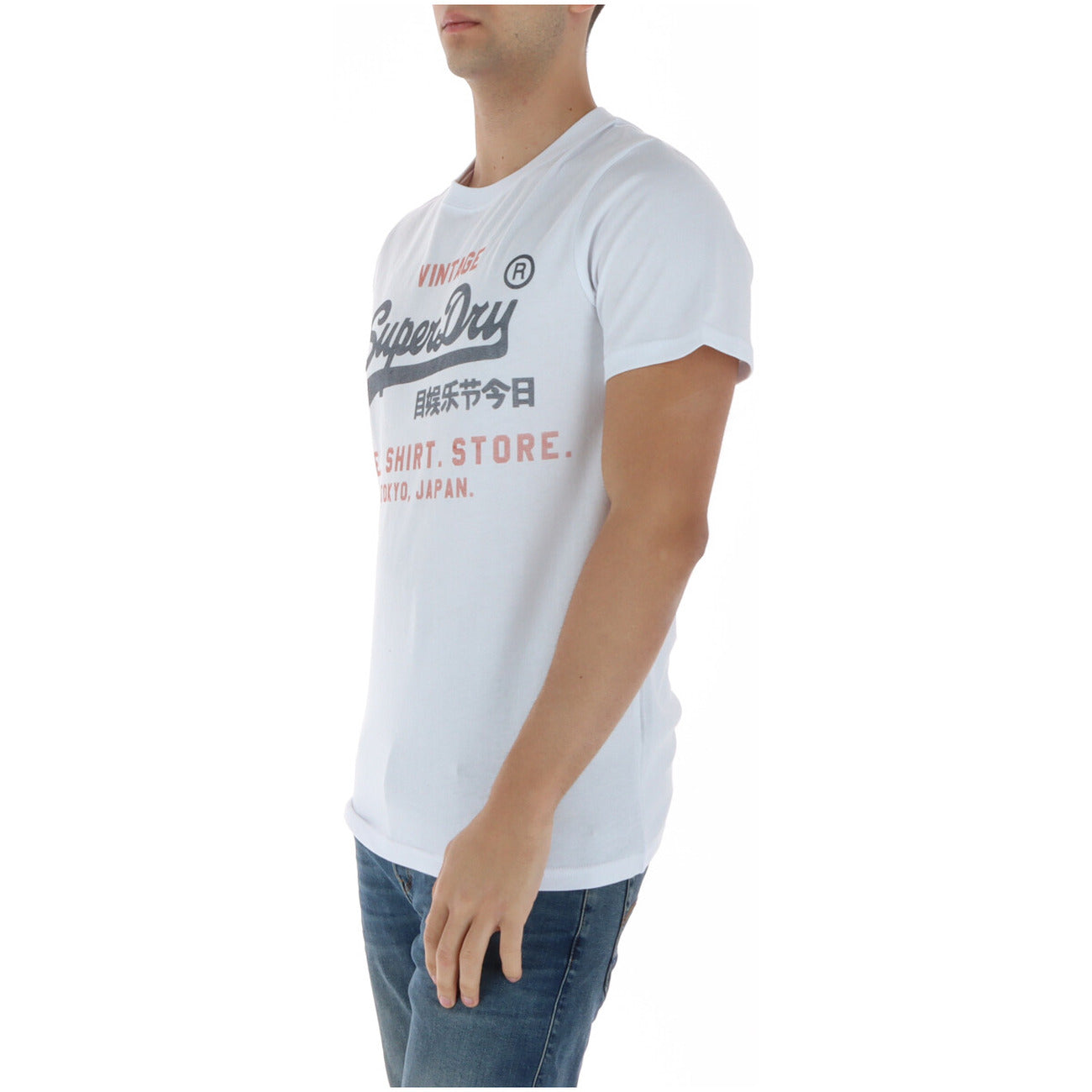 Superdry T-shirt Stampata M1012212A; 100% cotone, colore bianco, scollo tondo. T-shirt robusta e di alta qualità dal look iconico. Vista frontale Laterale 