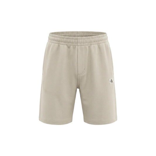 Dettaglio bermuda shorts Calvin Klein Jeans uomo beige con tasche