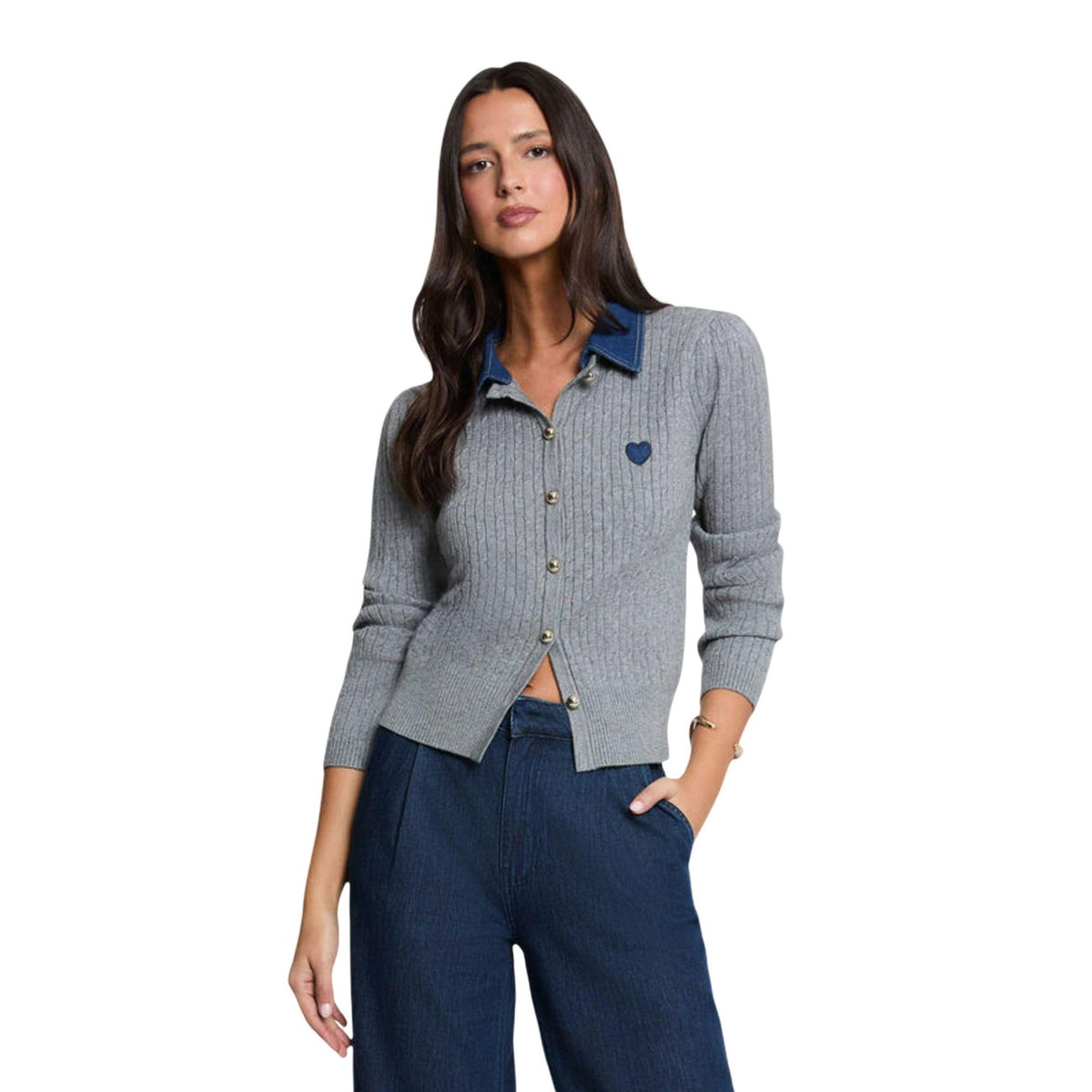 Maglione donna con colletto a revers Morgan De Toi 262-MROSALA. Maglia sottile aderente a maniche lunghe in poliestere e viscosa con bottoni frontali.