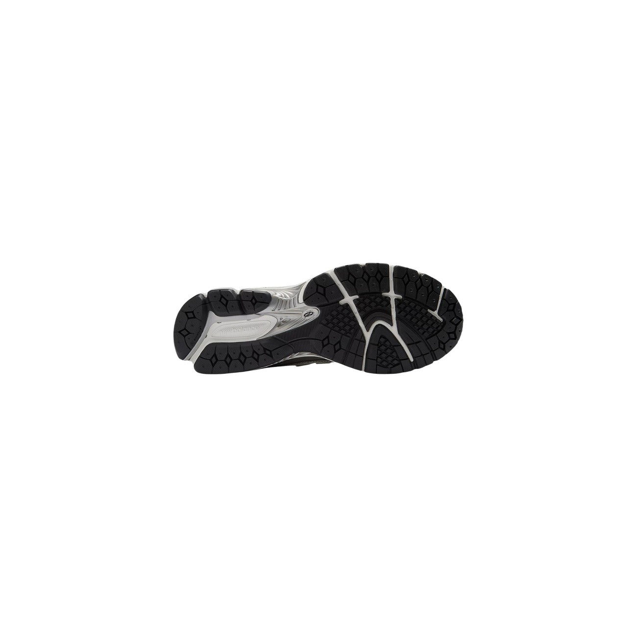 Scarpe New Balance 1906 unisex argento e bianche GC1906ER. Sneakers running basse metallizzate in mesh e materiale sintetico con ammortizzazione ABZORB SBS, supporto Stability Web e suola in gomma, scarpe sportive autunno inverno.