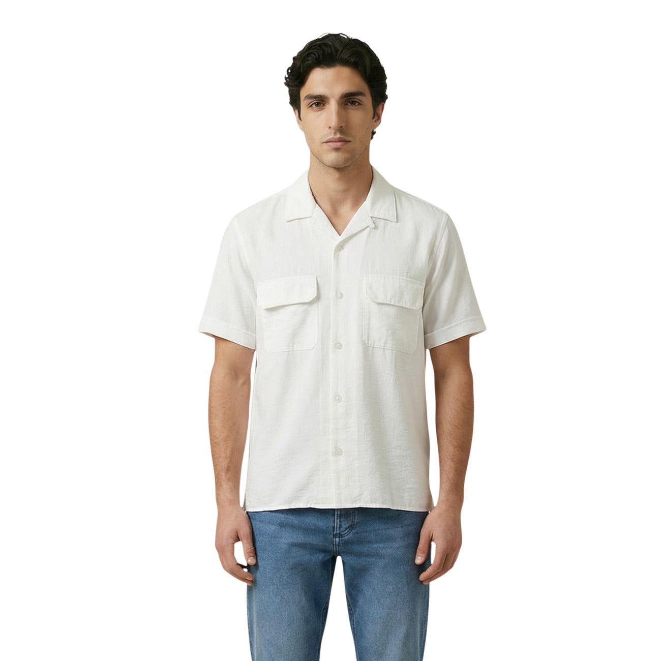Camicia Antony Morato uomo bianca polo con bottoni maniche corte colletto 100% cotone - vista frontale indossata da modello
