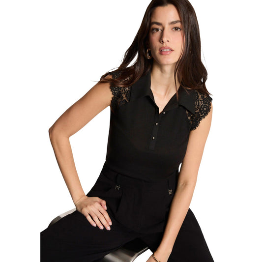 T-shirt Smanicata Donna Nera Morgan De Toi 262-DPAUL; Top aderente con colletto a punta, bottoncini sul petto e dettagli in pizzo trasparente sulle spalle. Vista frontale 