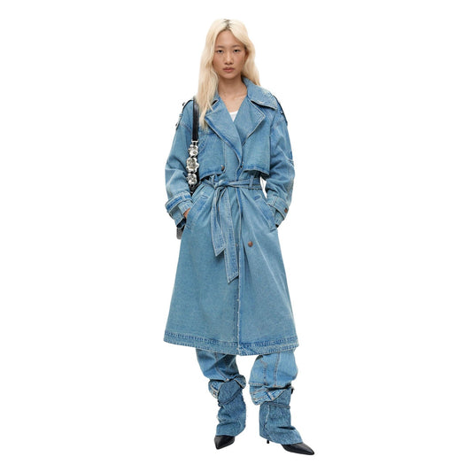Trench Desigual Chaq Gresil blu denim donna 26WWED01. Cappotto trench lungo in cotone denim bagnato da donna, giacca mezza stagione casual oversize doppiopetto con cintura, tasche applicate e risvolti.