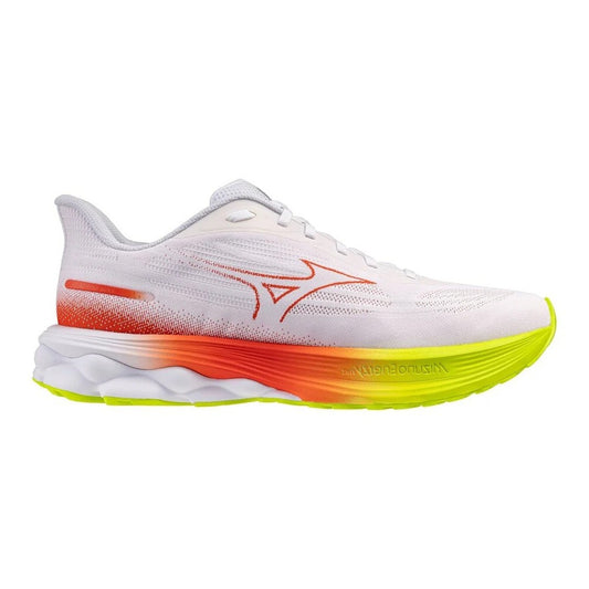 Scarpe Running Mizuno Floating; Scarpa tecnica da corsa con intersuola Enerzy Nxt con azoto e piastra Wave. Tomaia Smooth Stretch Woven adattiva, suola X10 e drop 8 millimetri. Vista laterale 