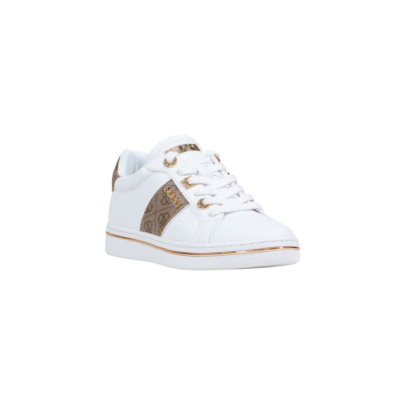 Sneakers Guess Stew; Bianco, 100% Poliuretano. Dettagli logati a contrasto, occhielli metallici, suola 2 cm. Sneaker 4 stagioni, confortevole e raffinata. Vista frontale 
