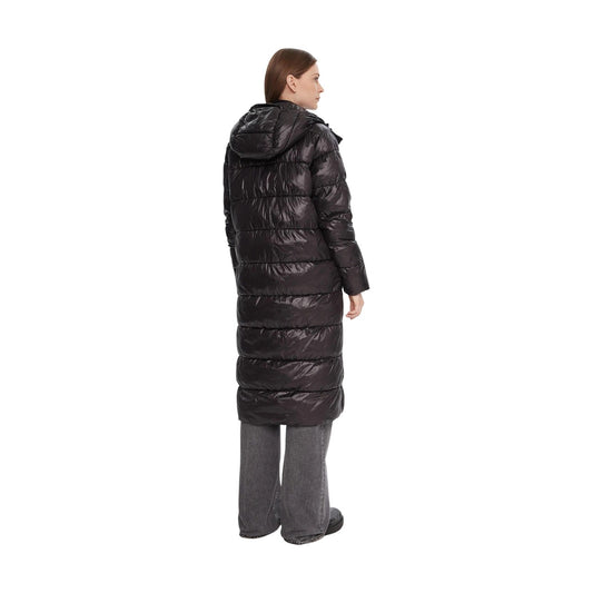 Piumino lungo Blauer nero donna Adelaide 26WBLDK02073. Giubbotto lungo al polpaccio nero lucido trapuntato con cappuccio, zip doppio cursore, bottoni automatici e logo Blauer, cappotto invernale casual da donna.