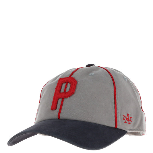 Cappellino Archive Portland Beavers American Needle; 100% cotone grigio, stampa vintage, chiusura regolabile. Stile sportivo classico. Vista frontale 