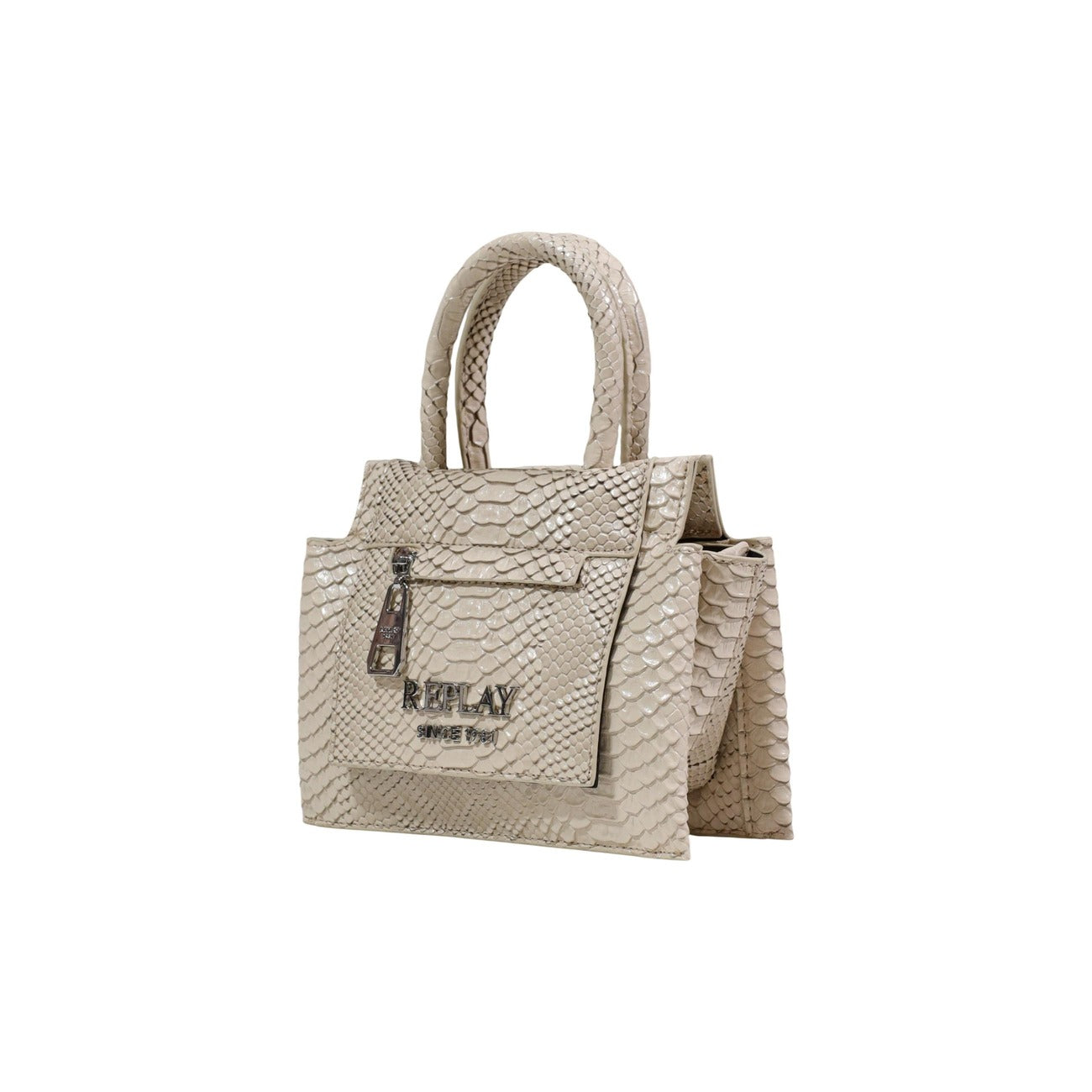 Borsa Replay Effetto Pitone; 100% PVC, manici arrotondati, tasca zip frontale, logo metallico. Compatta, resistente e dallo stile unico.