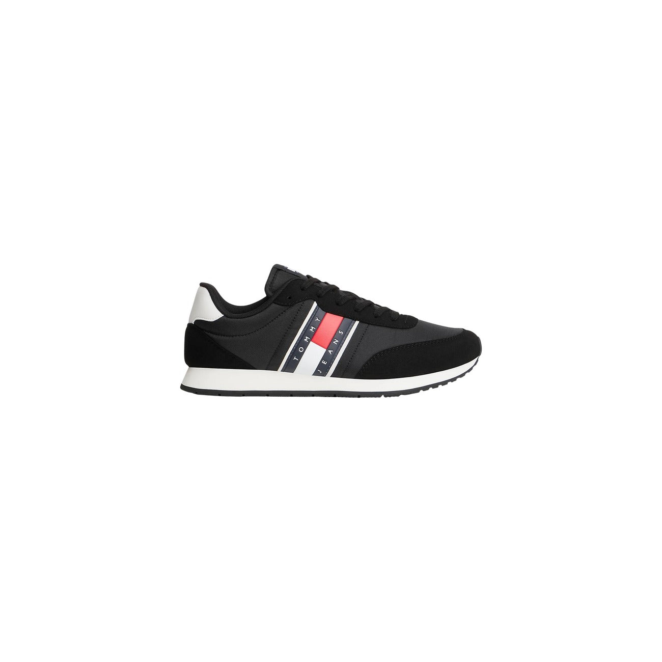 Sneakers Tommy Jeans uomo nere EM0EM01709. Scarpe sportive basse tipo runner con suola in gomma ed EVA, tomaia multimateriale nera, inserti a contrasto e logo Tommy sulla linguetta e sul lato.