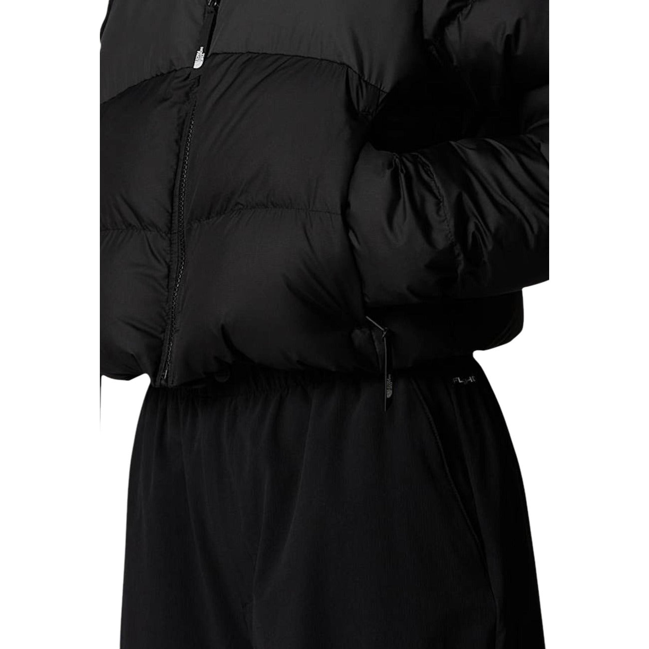 The North Face Giubbotto Donna Nero con Cerniera Maniche Lunghe Scollo Alto Tasche Anteriori - Giubbotto Poliestere