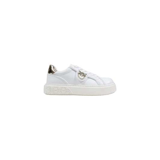 Sneakers Pinko Yoko 06; Bianco, 54% Pelle. Charm logo laterale, dettaglio metallico, suola platform 3 cm. Fodera interna in pelle, stile versatile e robusto.