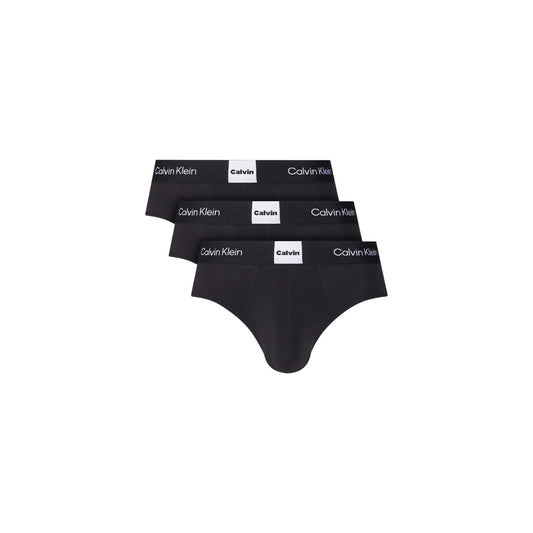 Slip uomo Calvin Klein 3-Pack; 95% Cotone Better Cotton, 5% Elastan. Modello Hip Brief con elastico logato. Intimo uomo resistente, elastico e iconico. Confezione da 3