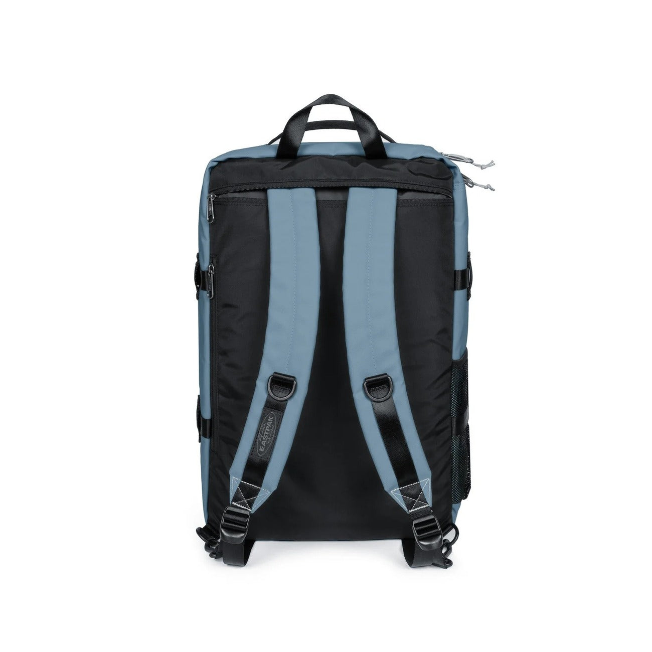 Zaino Borsone azzurro Eastpak Travelpack; 51x33x23 cm. 100% poliestere idrorepellente, doppio scomparto con zip e tasca laptop 17". Spallacci e manici a scomparsa, ideale come bagaglio a mano. Vista posteriore 