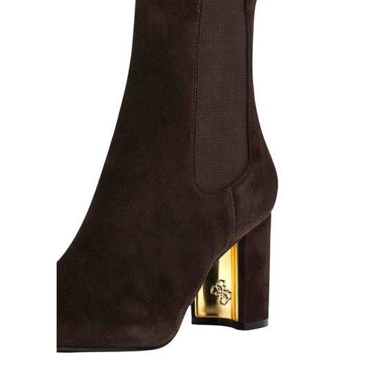 Stivali camoscio marrone donna Guess FLFFIESUE10-DBROW. Stivali con tacco 8cm punta tonda linea Fiery autunno inverno.