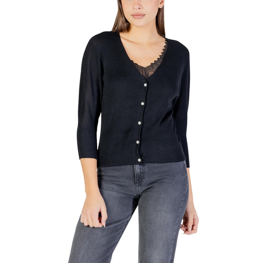 Cardigan Nero Morgan De Toi; Misto Lana. Scollo a V, bottoni delicati, maniche 3/4. Vestibilità regolare, stile casual-chic per la mezza stagione.