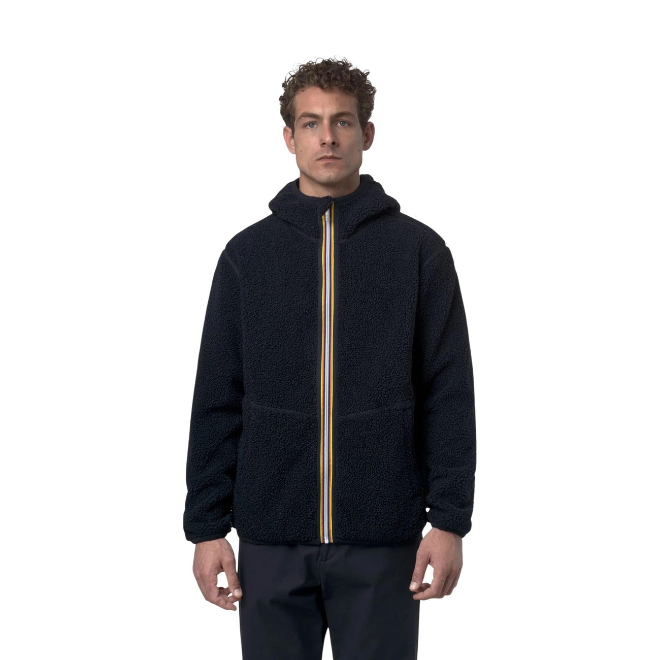 Pile reversibile K-Way Jack uomo blu K3132NW. Giacca con cappuccio e cerniera zip da uomo 2 in 1 con tessuto orsetto sherpa da un lato e pile polare liscio dall'altro, con tasche e bordo elastico, abbigliamento autunno inverno.