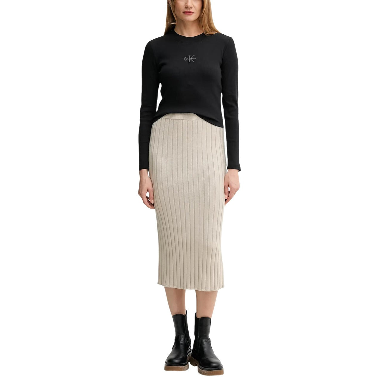 Calvin Klein Jeans Maglia Donna Nera in 95% Cotone 5% Elastan con Stampa a Manica Lunga con Scollo Tondo LV047A803G
