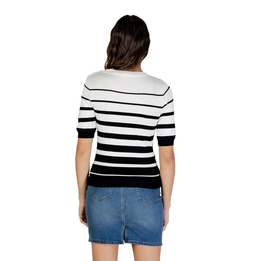 Maglia Morgan De Toi donna bianca nera a righe con bottoni manica corta scollo tondo 70% viscosa 30% poliammide - vista posteriore retro indossata da modello
