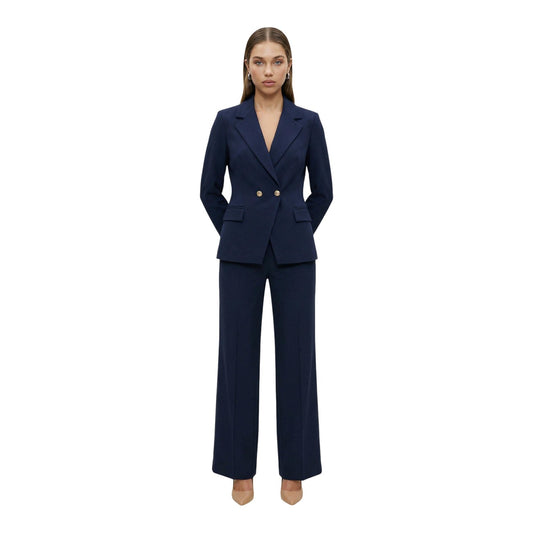 Blazer Doppiopetto I AM; 88% Poliestere, 12% Elastan. Blu Navy, bottoni oro, Slim Fit, revers a lancia. Giacca donna elegante, stretch e antipiega, Made in Italy. Vista completa 
