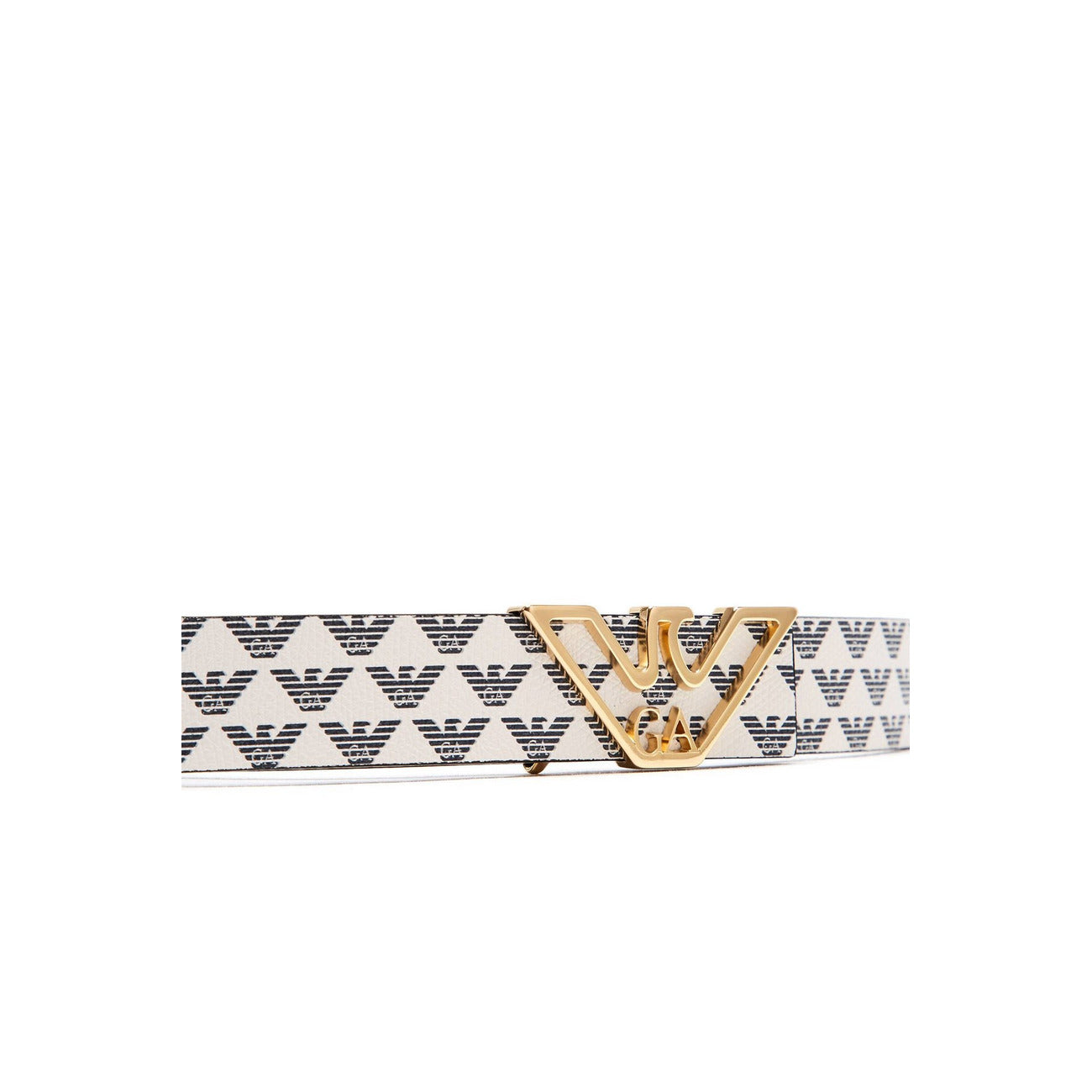 Cintura Emporio Armani Bianca; Pattern Aquila. Fibbia metallica dorata sagomata, altezza media. Realizzata in Italia. Accessorio versatile per blazer e pantaloni, stile Primavera/Estate. Dettaglio logo e stampa 