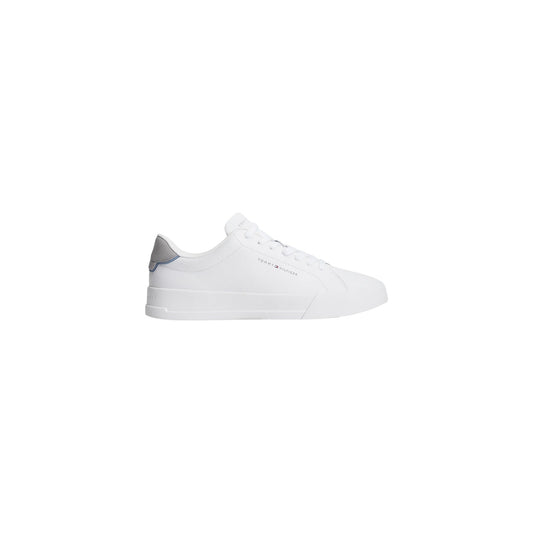 Sneakers Bianche Tommy Hilfiger; 80% Pelle. Suola 3 cm, logo laterale, design minimal. Eleganti, robuste e ideali per l'uso quotidiano