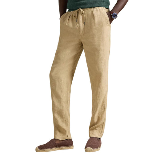 Pantaloni chino Lyle & Scott beige uomo SW1801ITA. Pantaloni estivi da uomo in 100% lino beige con coulisse in vita, vestibilità regular fit, tasche posteriori con bottone, pantaloni lunghi freschi e casual per mezza stagione e estate.